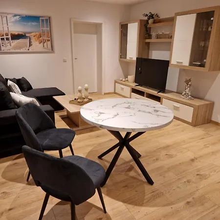 Kleines Schwalbennest Apartmán Bad Bodenteich